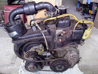 Polski Fiat 126p Maluch - Fiat 650 motor - 2