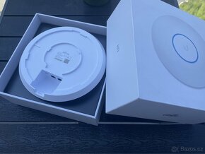 Ubiquiti UniFi UAP-AC-HD - 2