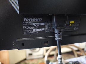 Monitor Lenovo ThinkVision 23" - 2