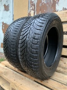 2ks 215/60/16 Kumho 2018/99H/zimní pneu 5.8m - 2