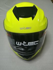 Motohelma W-TEC - 2