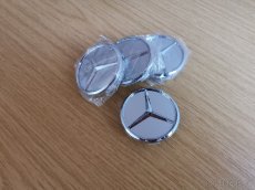 středové krytky Mercedes 60mm černé nebo stříbrné pokličky - 2