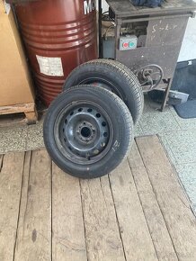 4ks plechových disků(14/4x108) + nové letní pneu 175/65R14 - 2