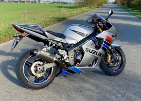 Suzuki GSXR 1000 K3 - 2