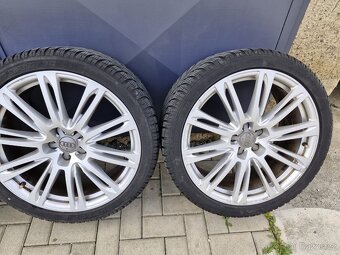 Originál Audi R20, 5x112 - 275/35 se zimním pneu - 2