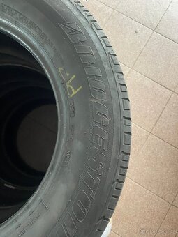 Letní pneu Bridgestone 215/65R16 4 mm - 2