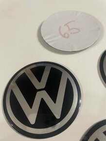 Hliníkové samolepky na kola - nové logo VW - 2