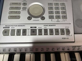 klávesy Yamaha PSR-K1 - 2