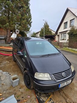 Volkswagen Sharan - 2