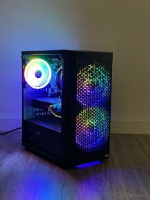 Herní PC Ryzen 2200G, 16GB RAM, RX580 8GB, RGB, ZÁRUKA - 2