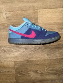 nike dunk low pro run the jewels - 2