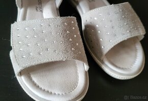 Dívčí sandály Protetika vel. 35 - nové, kožené - 2