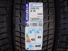 Zimní pneu 225/75/16 R16 Michelin - Nové - 2