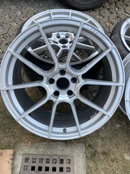 Alu kola Ispiri 5x112 R20 - 2