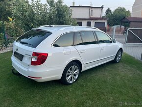 Škoda Superb 2 Elegance 2014 2.0 Tdi 4x4 Navi Xenon - 2