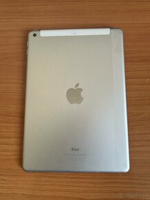 APPLE IPAD 6. generace 128GB + KLÁVESNICE - 2