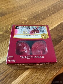 Svíčka Yankee Candle Christmas Magic - 2