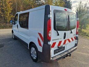 Renault Trafic 2.0dci 6 mist - 2