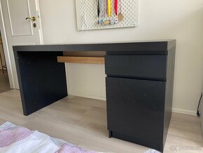 psací stůl MALM-Ikea - 2