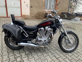 Suzuki VS 1400 Intruder - 2