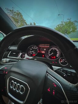 Audi S8 5,2 331 kw 450 ps 2009 - 2