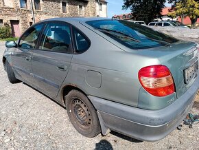 Toyota Avensis r.v. 2002, 2,0i 110kW - náhradní díly - 2