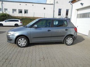 ŠKODA FABIA 2 1.4 16V 63KW R.2013 SERVISNÍ KNÍŽKA - 2