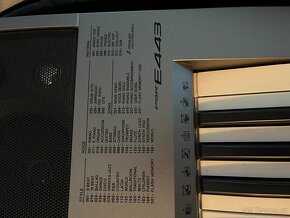 Yamaha PSR E443 - 2