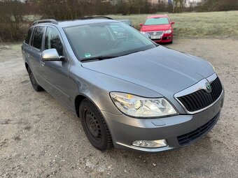 ŠKODA OCTAVIA II FL COMBI 2.0 TDI 103KW STYLE TOP STAV - 2