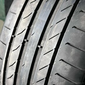 Letní pneu 225/45 R18 95W Continental  4mm - 2