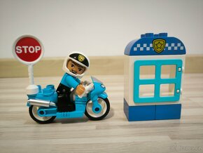 DUPLO 10900-Policejní motorka - 2