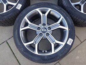 Kia X Ceed original zimna sada kol 235/45R18 - 2