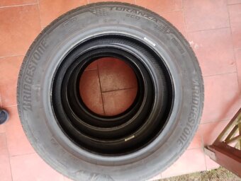 Pneu 195/55 R16 - 2