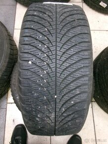 215/45 R16 GOODYEAR (5,5-6mm) č.14770 - 2