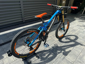 Karbonové DH kolo Mondraker SUMMUM ProTeam Carbon - 2