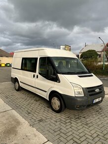 Ford Transit 6 míst - 2