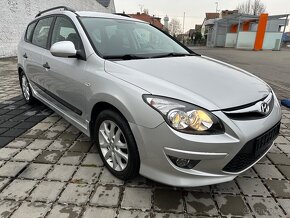 Hyunda i30 1,4i CVVT 77kW r.v.2012 serviska - 2