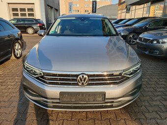 VW Passat B8 2.0TDI 110kW DSG ACC Matrix Keyless Navi Qi DAB - 2