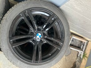 BMW originál alu kola +zánovní pneu 225/45r17 - 2