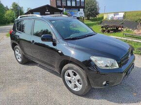 Toyota RAV4 2.2D 4x4 100kw-BEZ KOROZE - 2