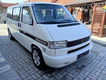 VW TRANSPORTER T4 LONG 2.5TDI 75KW 9.MÍST RV-2001 - 2