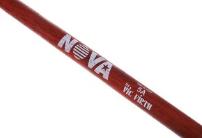 Vic Firth N5AR NOVA -- paličky 5A, hickory, červené -- Nové - 2