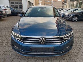 VW Passat B8 2.0TDI 110kW DSG Virtual Matrix LED ACC Qi DAB - 2