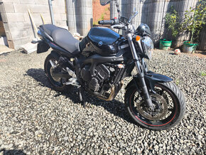 Yamaha FZ6 S2 - jen 12825km - 2