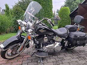 Harley Davidson Heritage Softail Classic - 2