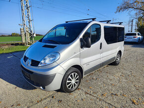 Renault Trafic Minibus - 2