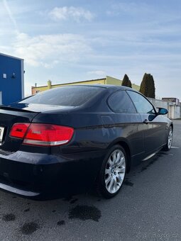 BMW E92 320i - 2