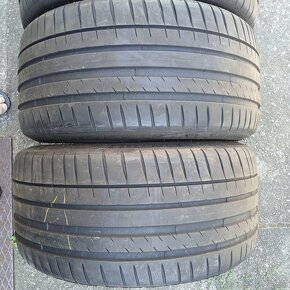 Michelin 255/35 R19 - 2