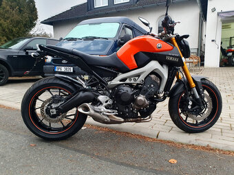 Yamaha MT09 - 2