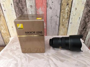 Nikon AF-S Nikkor 24-70mm f/2.8G ED - 2